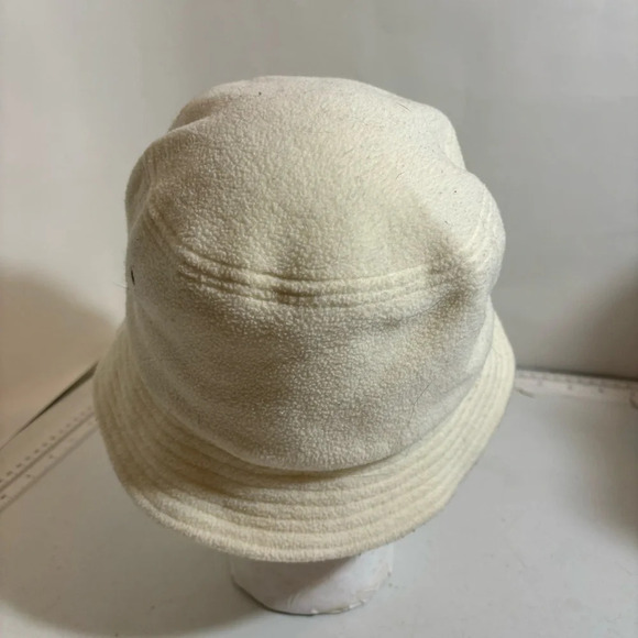 🛍️3/$30 Vintage cream white terry cloth  bucket hat‎ with embroidered butterfly - Picture 3 of 8